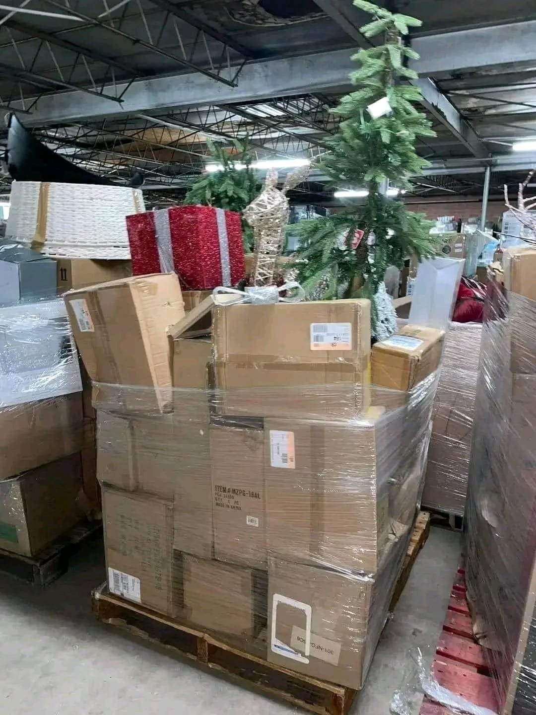 Amazon Christmas Liquidation Pallets