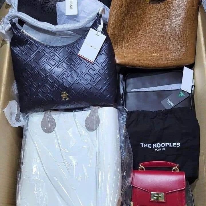 buy Female Handbags Liquidation Pallets Online