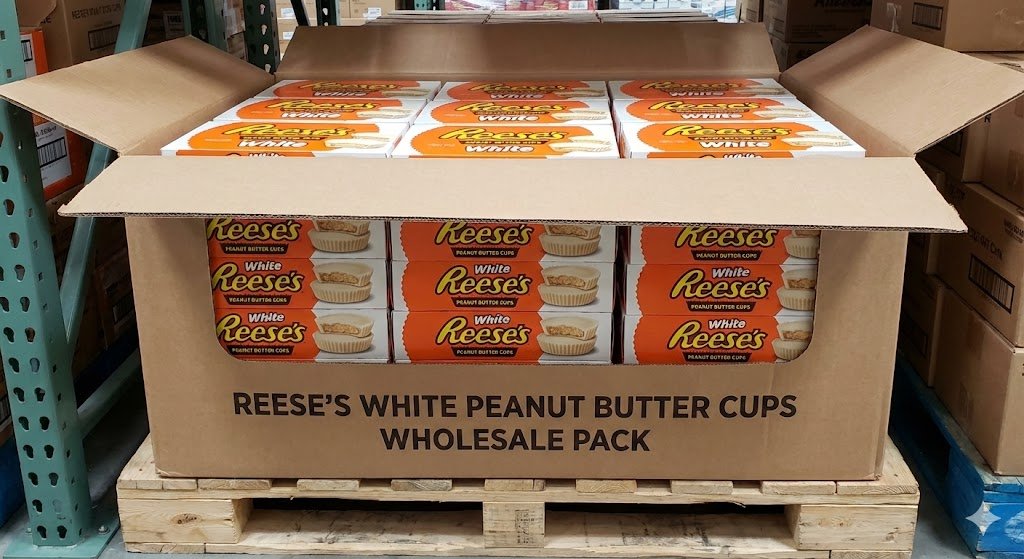 reeses-white-peanut-butter-cups-wholesale.jpg